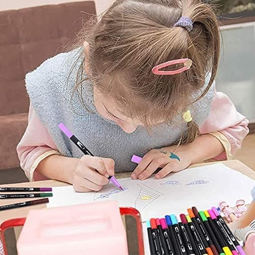 Dual Brush Pen Set Für Malbuchliebhaber - 24 Farben, Dicke und Düne Pinsel, Perfect Für Mandala Malen & Handlettering
|